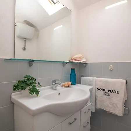 شقة Vista Mare 1 *